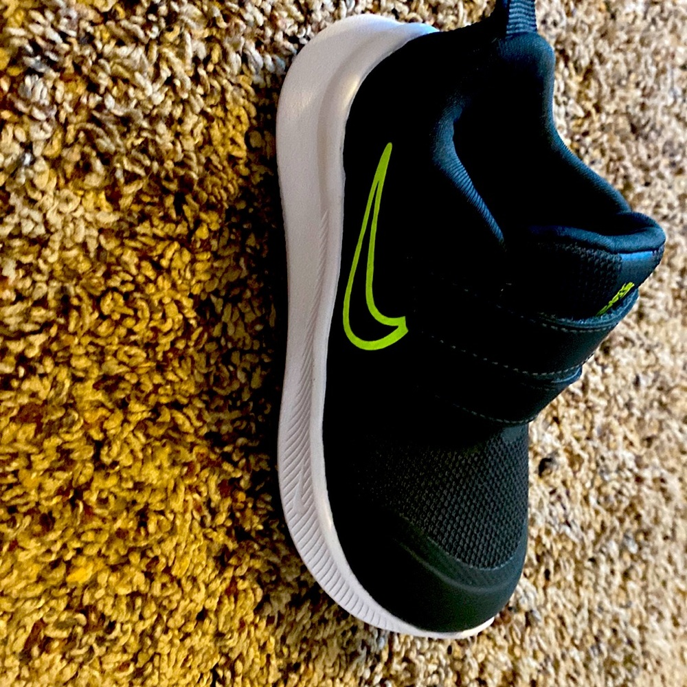 Toddler shoes